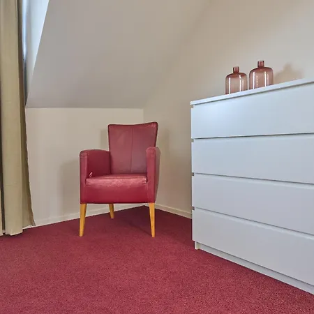 Holiday home Laurahoeve *