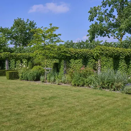 Holiday home Laurahoeve Nederweert