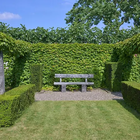 Holiday home Laurahoeve *