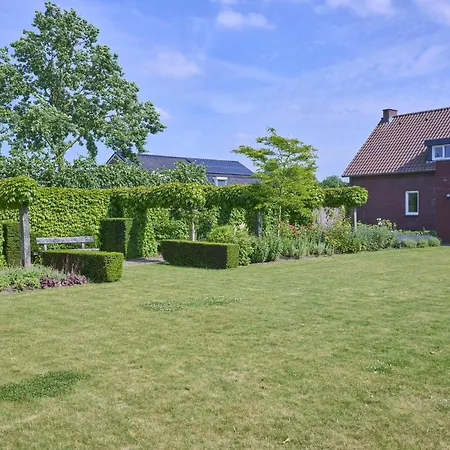 Laurahoeve Holiday home