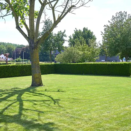 Laurahoeve Holiday home Nederweert